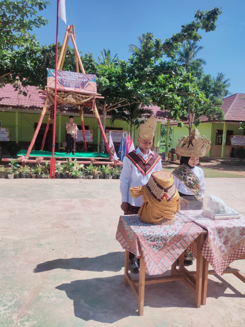 Kegiatan Seni di SMAN 2 Gedongtataan